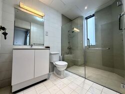Beverly Hill (D10), Condominium #602095571